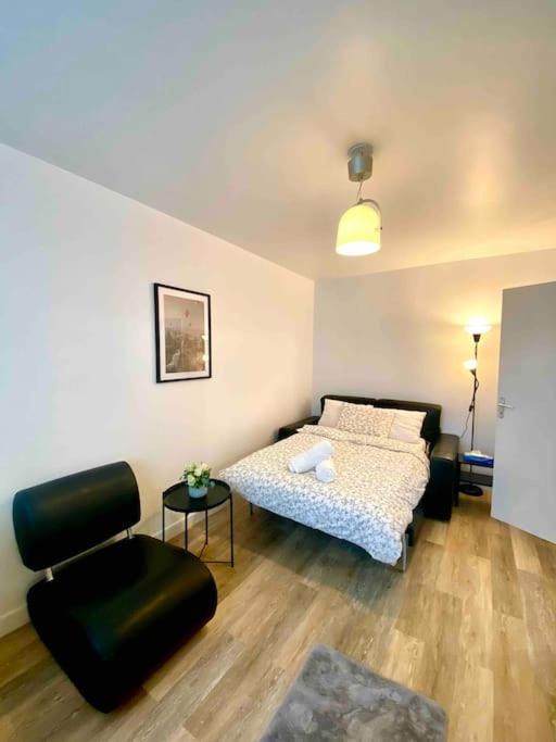 Luxsuite Aubervilliers Ngoại thất bức ảnh